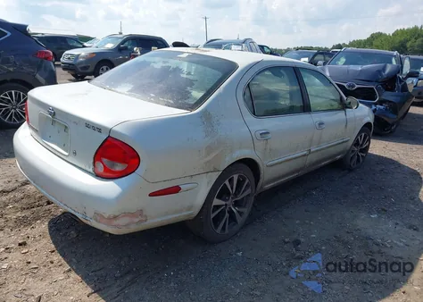2001 Nissan Maxima Gxe из США, поврежденный, VIN JN1CA31D81T830922